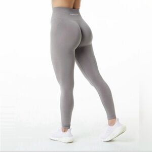 Alphalete Athletics Women’s Amplify Leggings Storm Grey
